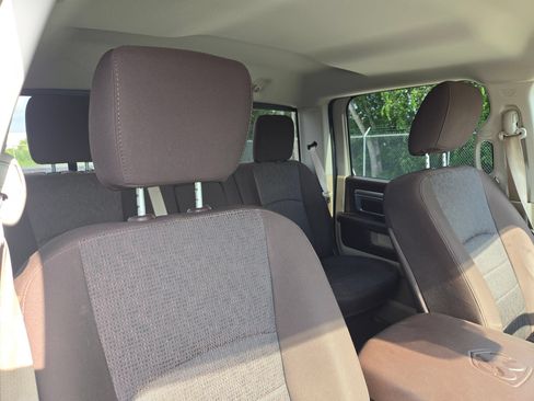 Used 2016 RAM 1500 Lone Star RWD image 30
