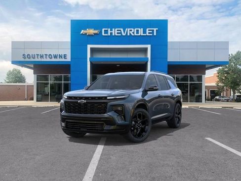 New 2026 Chevrolet Traverse RS image 8