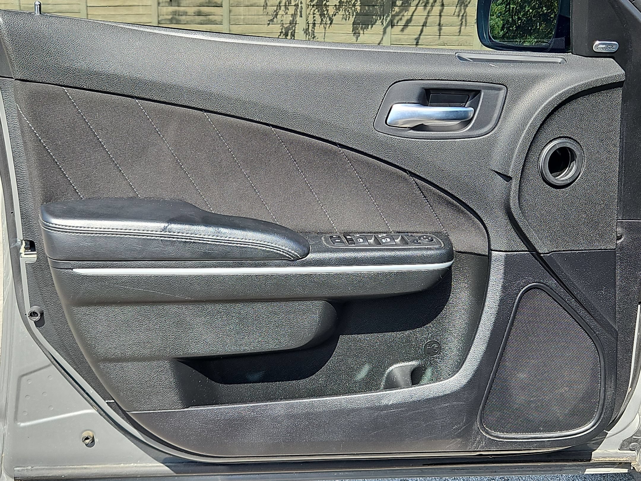 Used 2023 Dodge Charger SXT RWD image 10