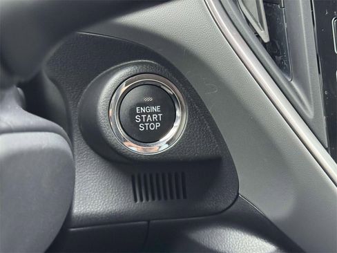 Used 2024 Subaru Crosstrek 2.0i Premium w/ Popular Package #3 image 26