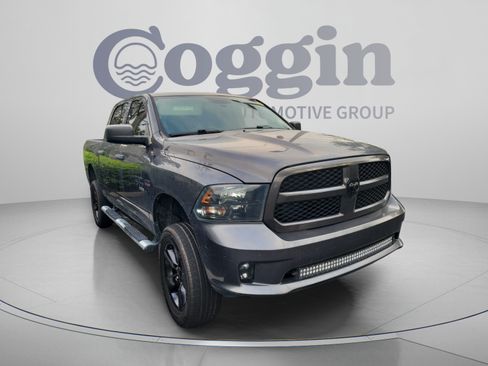 Used 2019 RAM 1500 Express w/ Express Value Package RWD image 4