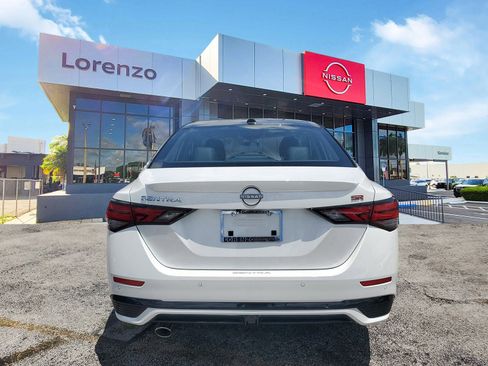 New 2025 Nissan Sentra SR w/ SR Premium Package image 5