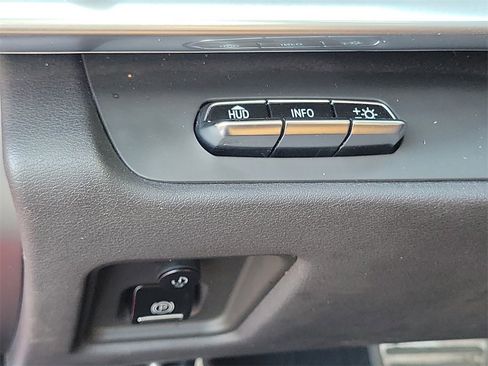 Certified 2022 Chevrolet Corvette Stingray Preferred Cpe w/ Z51 Performance Package image 18