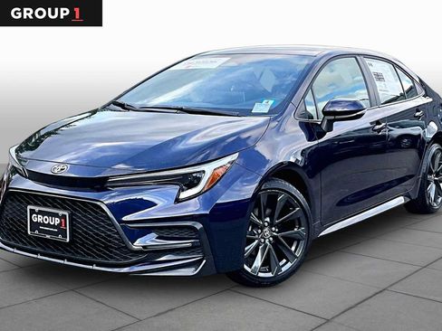 Certified 2025 Toyota Corolla SE w/ SE Premium Package FWD image 1