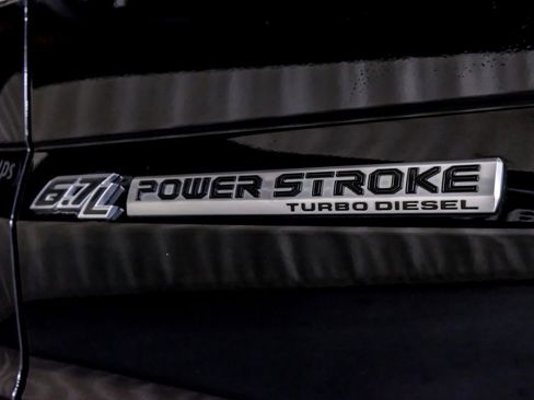 Used 2021 Ford F350 Platinum w/ Tremor Off-Road Package AWD/4WD image 46