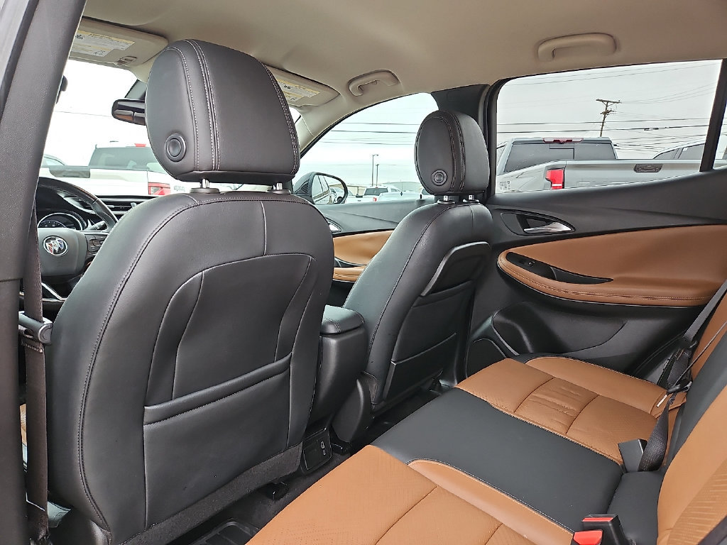 Used 2021 Buick Encore GX Essence w/ Sport Touring Package FWD image 16