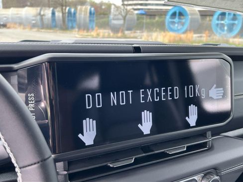 New 2025 Jeep Wrangler Sahara w/ Dual Top Group image 13