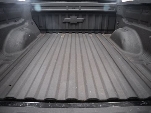 Used 2019 Chevrolet Colorado Z71 w/ Z71 Midnight Edition AWD/4WD image 13