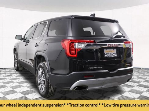 Certified 2023 GMC Acadia SLE w/ LPO, Floor Liner Package image 20