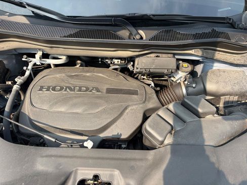 Used 2025 Honda Ridgeline Black Edition image 13
