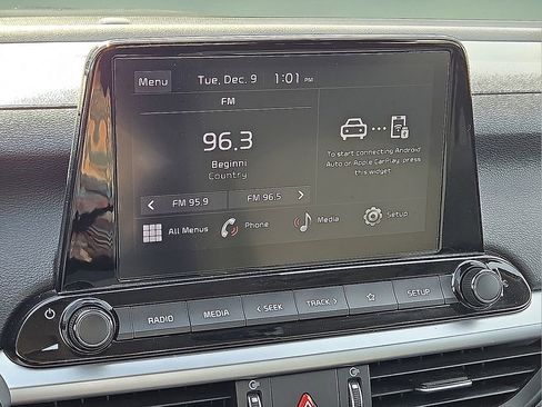 Used 2024 Kia Forte LXS image 25