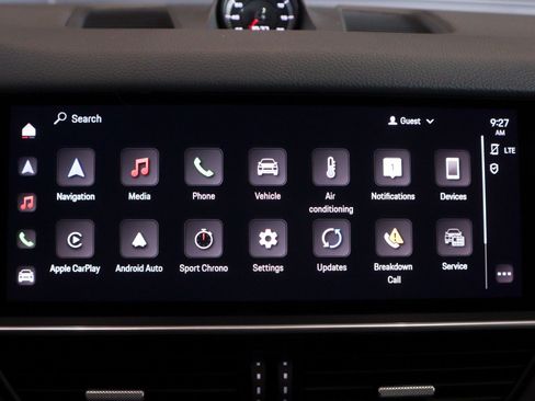 Certified 2023 Porsche Cayenne Coupe image 20