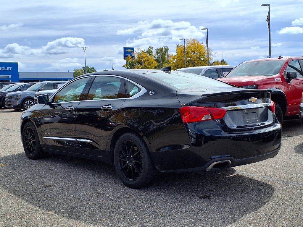 Used 2016 Chevrolet Impala LTZ w/ Enhanced Convenience Package FWD image 6