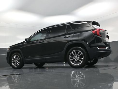 Used 2024 GMC Terrain SLT FWD image 20