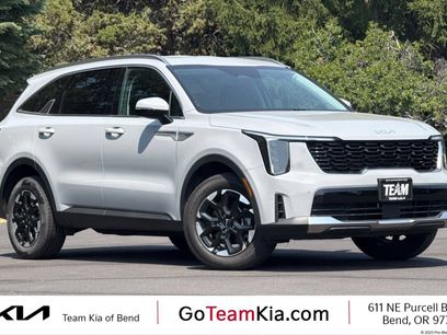 Used 2025 Kia Sorento S