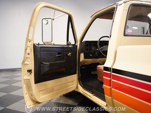 Used 1988 Chevrolet Silverado 3500 2WD Regular Cab image 36