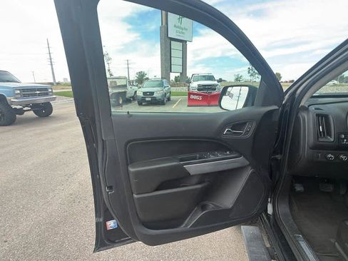 Used 2019 Chevrolet Colorado ZR2 AWD/4WD image 10
