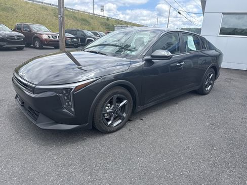 Used 2025 Kia K4 FWD image 7