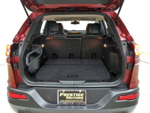 Used 2015 Jeep Cherokee Limited AWD/4WD image 33