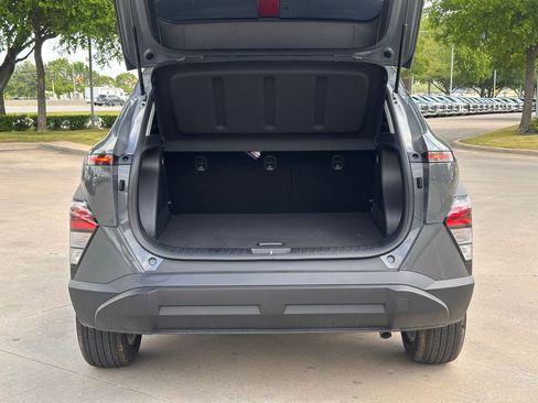 Used 2026 Hyundai Kona SE image 15