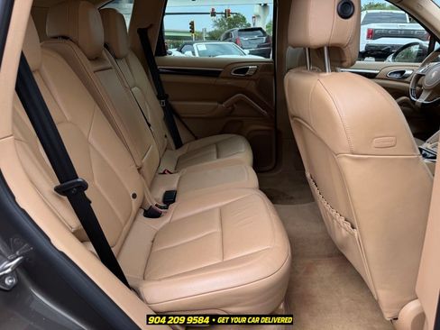 Used 2014 Porsche Cayenne S AWD/4WD image 24