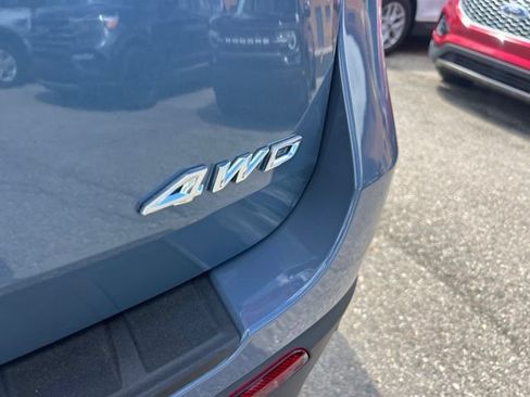 Used 2026 Ford Explorer Active AWD/4WD image 23