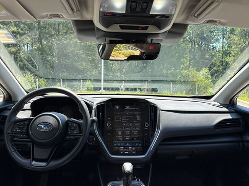 Used 2024 Subaru Crosstrek 2.5i Limited w/ Crosstrek Mirror Package AWD/4WD image 16