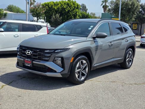 Used 2025 Hyundai Tucson SEL FWD image 10