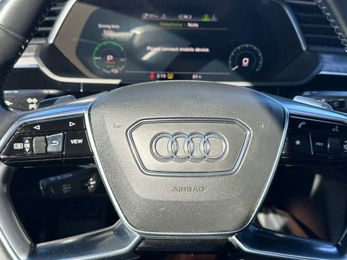 Used 2019 Audi e-tron Prestige w/ Prestige Package image 36