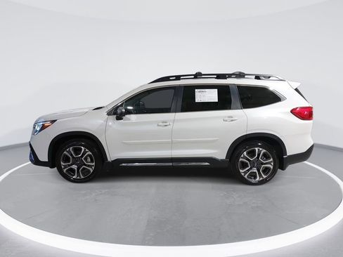 Used 2023 Subaru Ascent Limited w/ Technology Package image 8