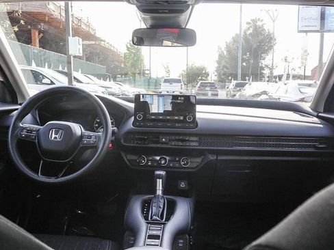 Used 2024 Honda HR-V LX image 17