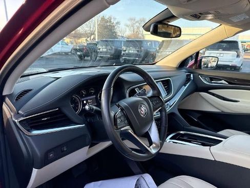 Used 2022 Buick Enclave Essence w/ Experience Buick Package image 10