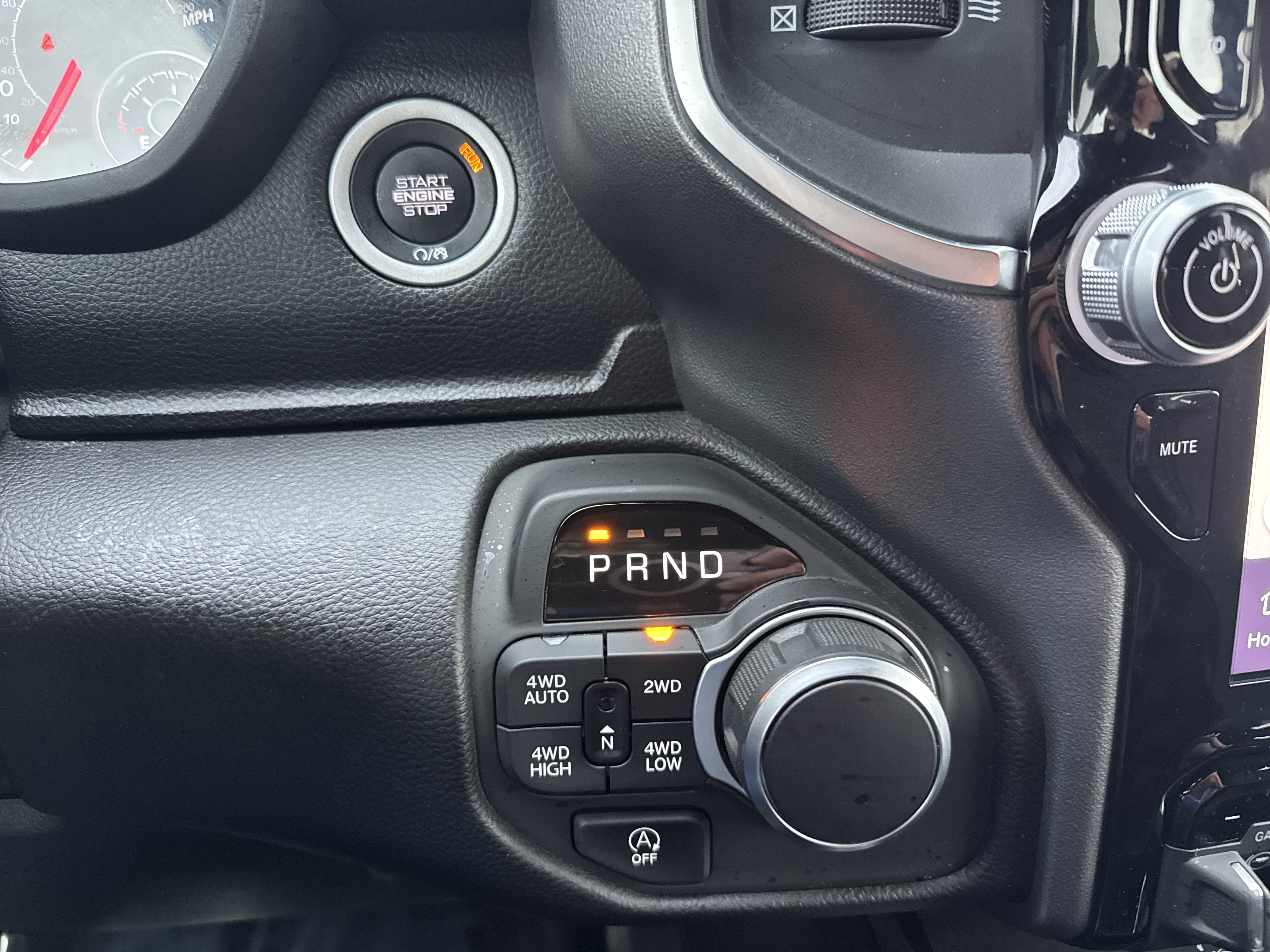 Used 2025 RAM 1500 Big Horn AWD/4WD image 20