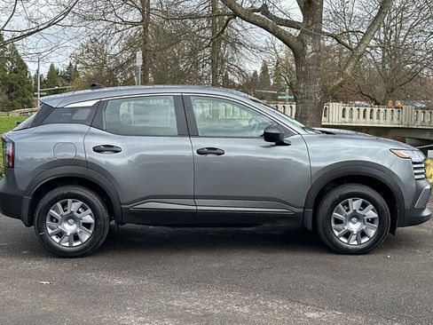 New 2026 Nissan Kicks S image 8