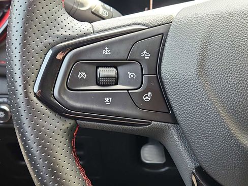 Used 2024 Chevrolet TrailBlazer RS w/ Convenience Package AWD/4WD image 18