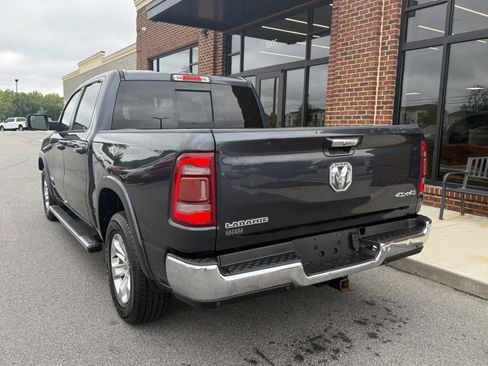 Used 2019 RAM 1500 Laramie AWD/4WD image 4