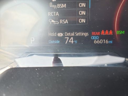 Used 2024 Toyota RAV4 XLE FWD image 22