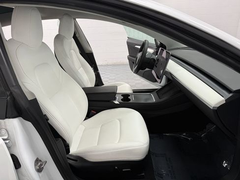 Used 2022 Tesla Model 3 Long Range AWD/4WD image 14