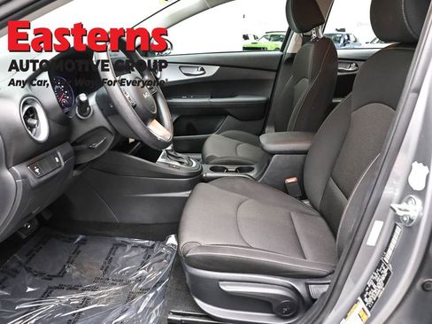 Used 2024 Kia Forte LXS image 14