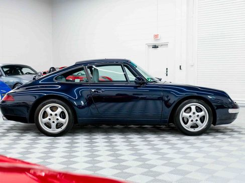 Used 1995 Porsche 911 GT3 RS image 6