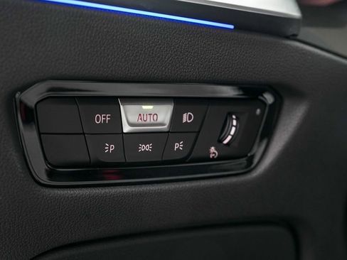 Used 2022 BMW M3 Competition w/ Executive Package image 39