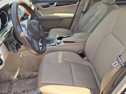 Used 2012 Mercedes-Benz C 250 Sedan image 15
