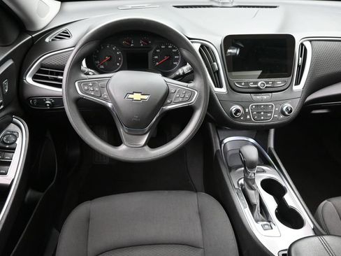 Certified 2024 Chevrolet Malibu LT image 10