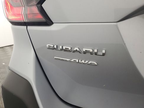 Used 2025 Subaru Outback Premium image 31