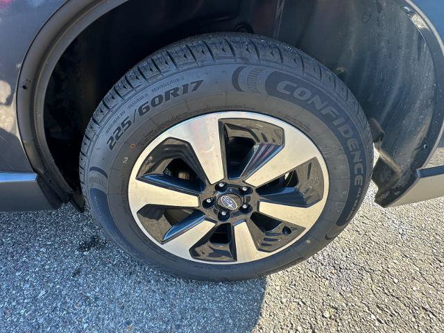 Used 2018 Subaru Forester 2.5i w/ Alloy Wheel Package AWD/4WD image 11