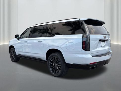 New 2026 Cadillac Escalade ESV Platinum Sport AWD/4WD image 7