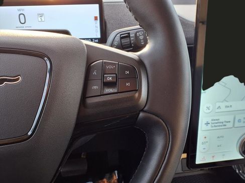 Used 2021 Ford Mustang Mach-E Premium image 18