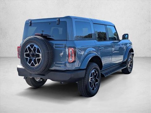 New 2025 Ford Bronco Outer Banks AWD/4WD image 8