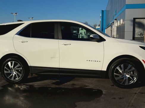 Certified 2023 Chevrolet Equinox LT image 9