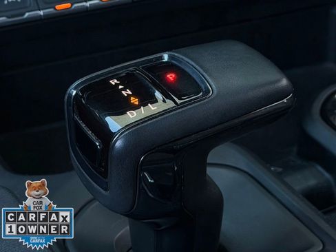 Used 2023 GMC Sierra 1500 AT4 w/ AT4 Premium Package image 17